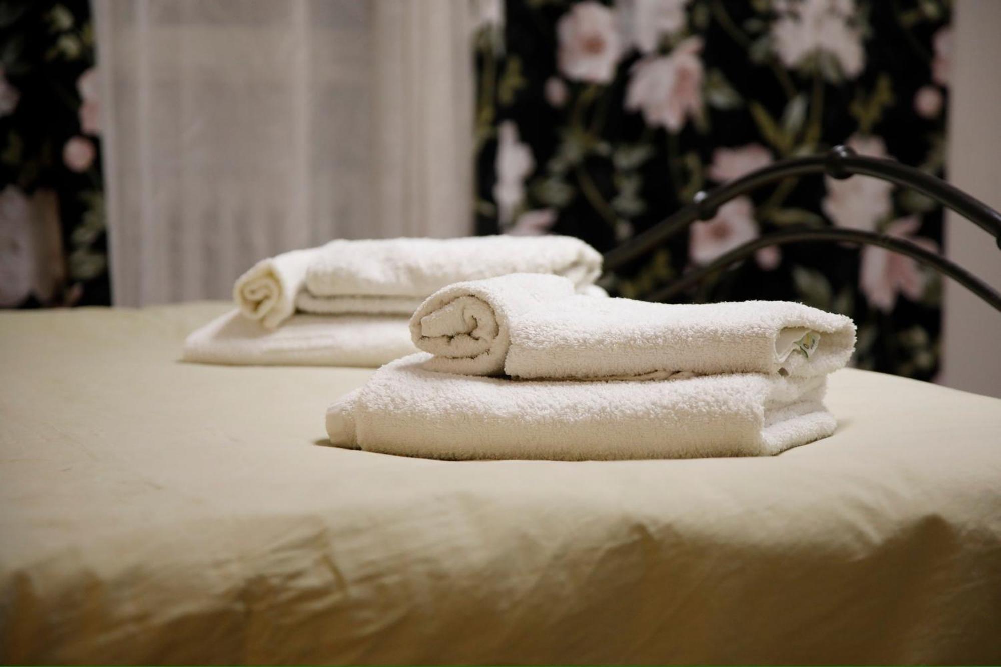 Casa Di Katia Apartment โคลเลซัลเวตติ ภายนอก รูปภาพ