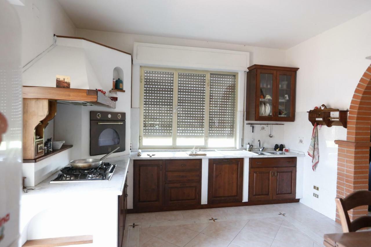 Casa Di Katia Apartment โคลเลซัลเวตติ ภายนอก รูปภาพ